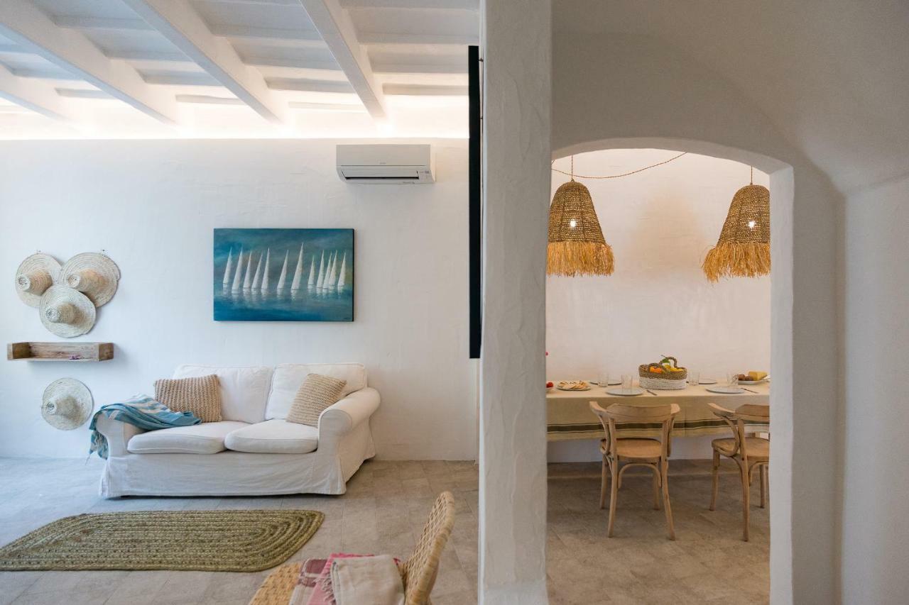 Villa roques à Ciutadella  Extérieur photo