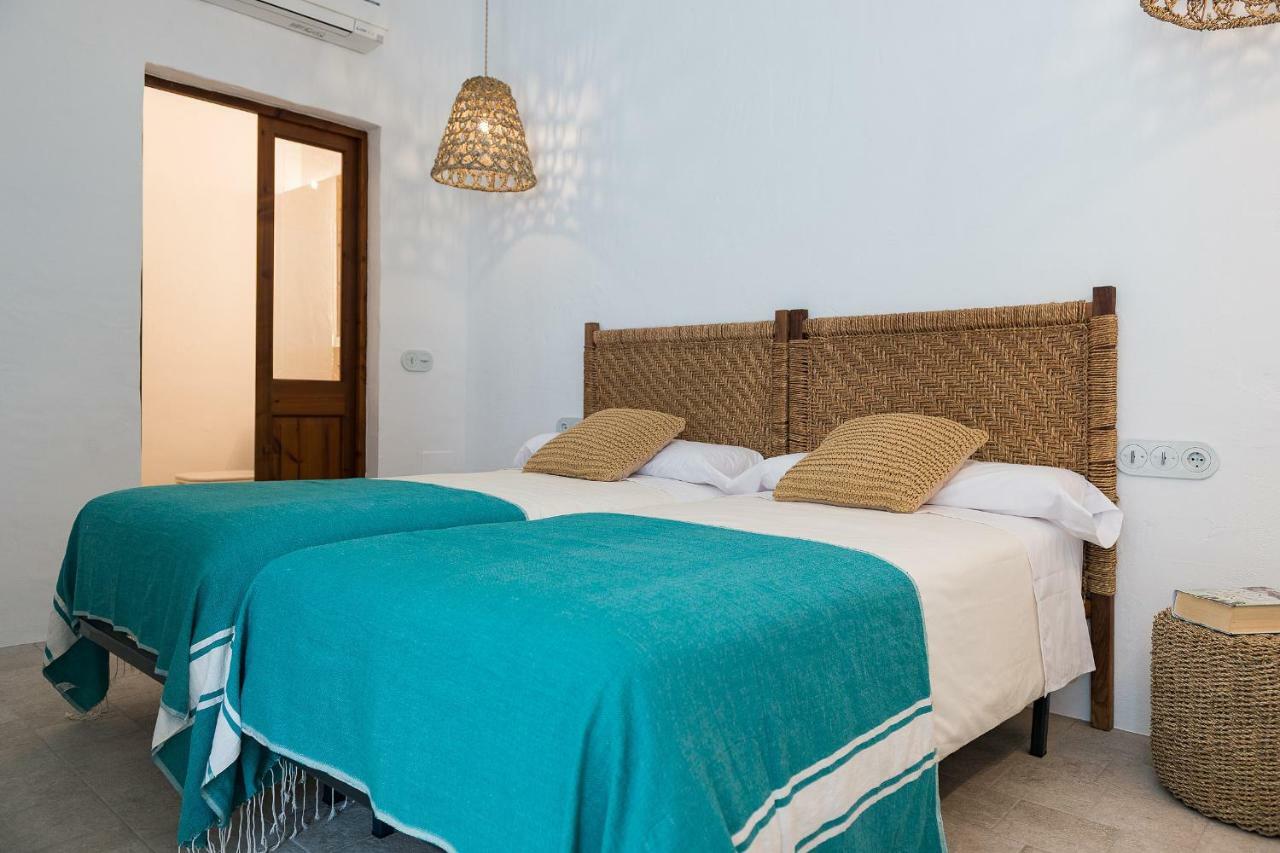 Villa roques à Ciutadella  Extérieur photo