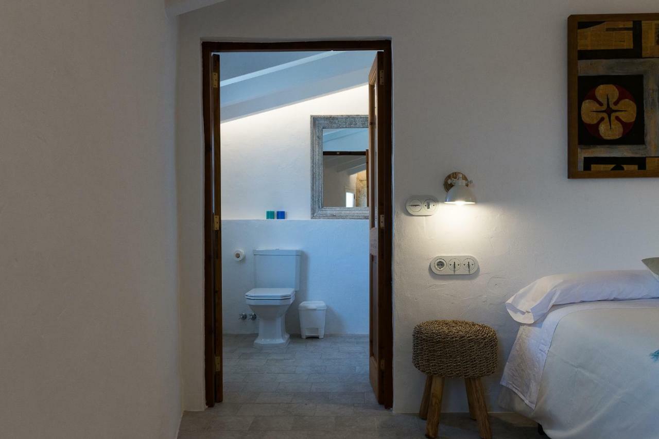 Villa roques à Ciutadella  Extérieur photo
