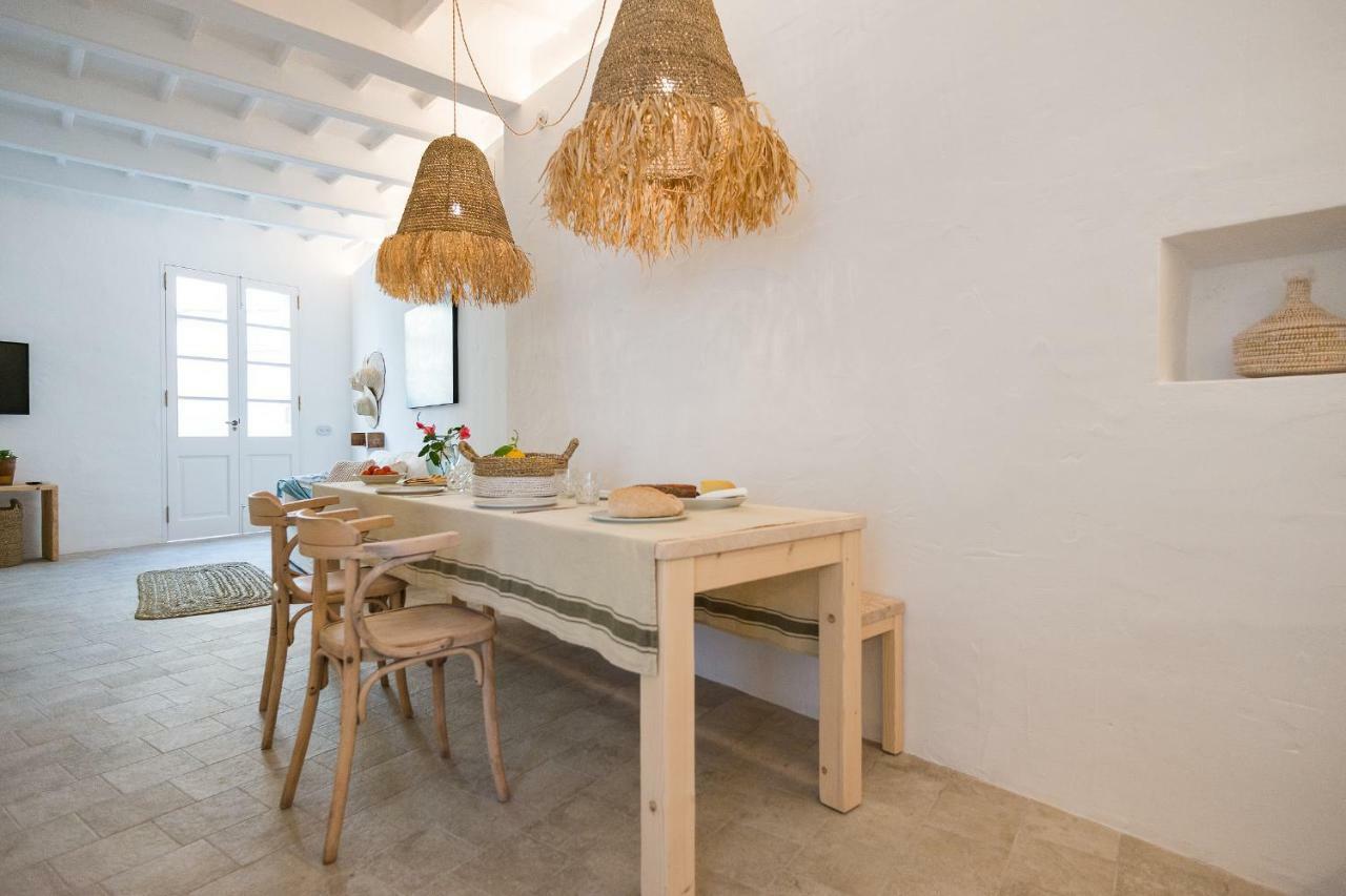 Villa roques à Ciutadella  Extérieur photo
