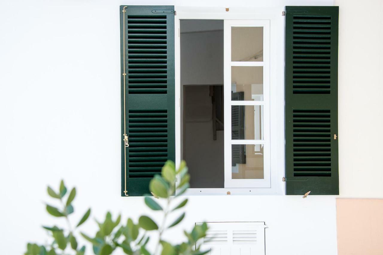 Villa roques à Ciutadella  Extérieur photo
